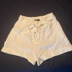 Adorable sz 10 Express shorts. Brand new never worn! WITH POCKETS